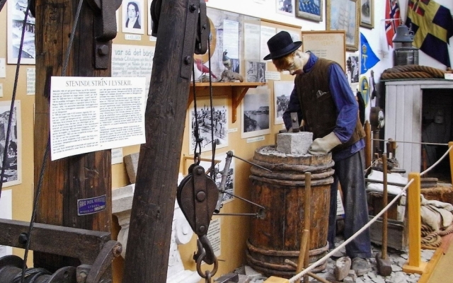 4 star holiday home in LYSEKIL