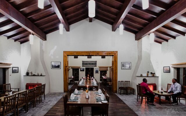 Mountain Lodges of Nepal - Tomijong