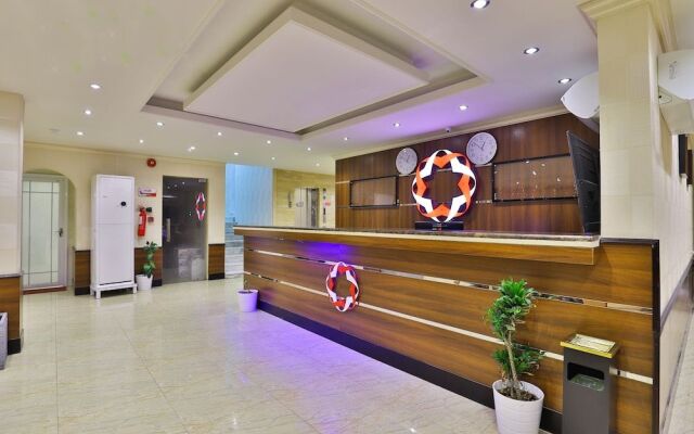 OYO 240 Roshan Gulf Hotel Suites