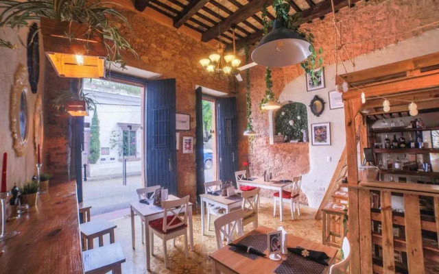 Hotel DoÃ±a Elvira