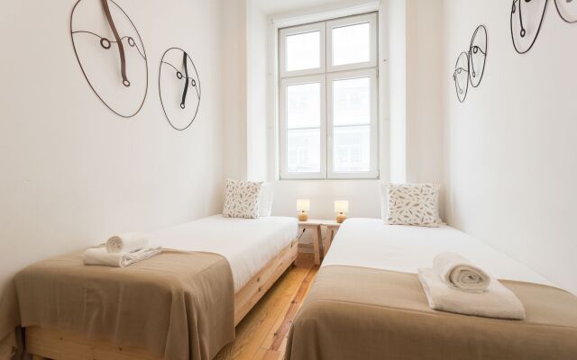 Baixa Modern Three-Bedroom Apartment - by LU Holidays