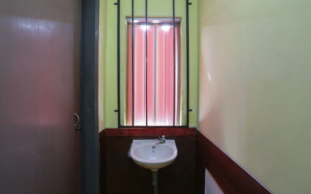 OYO 89784 Impiana Hotel