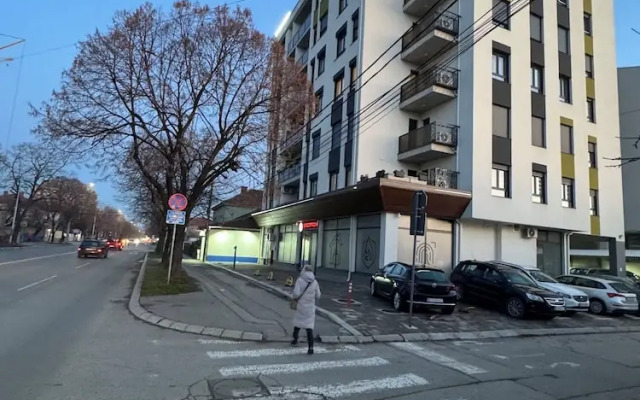 SpaNISH 3 apartment