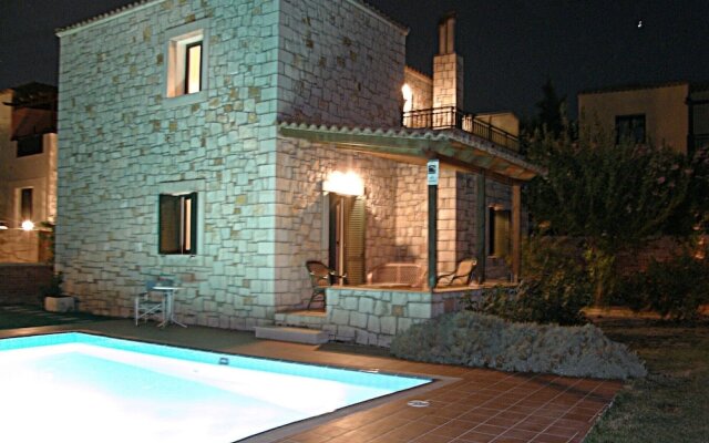 Inspired Villa Christina Ii With Private Pool and Garden