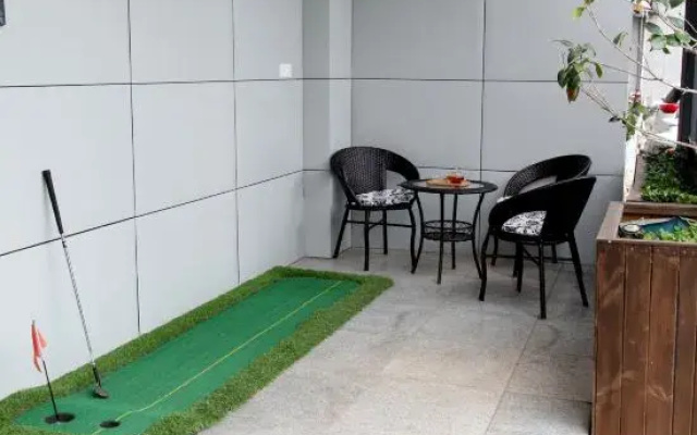 Homeinn Selected Hotel (Suining Central Avenue Wenxue North Road)
