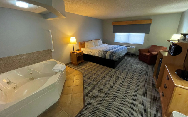 AmericInn by Wyndham Sayre