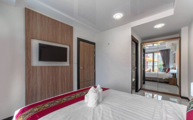 Naiharn Sea Condominium S402