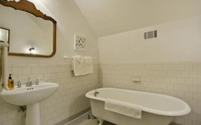 Sage Hill Inn & Spa