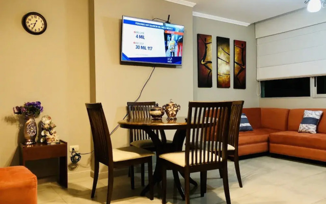 Luxury Suites Riverfront GYE