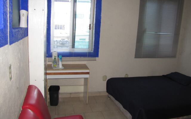 Guest Green - Adults Only - Hostel