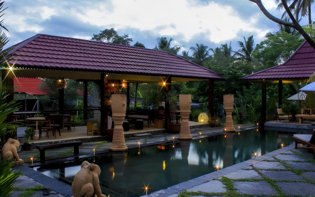 Villa Makcik Yogyakarta