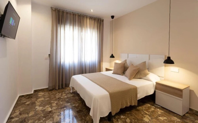 RoomBoutique32