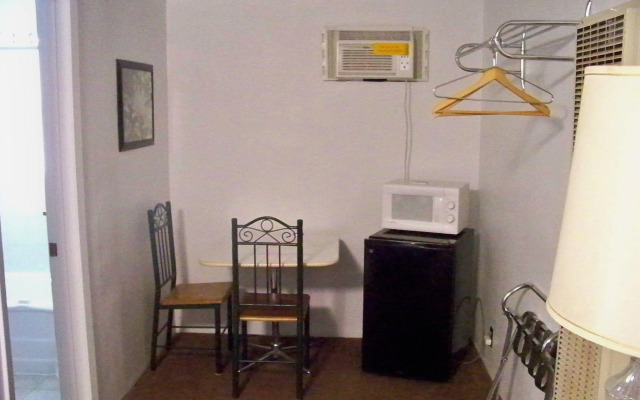 Bells Motor Lodge Motel - Spearfish