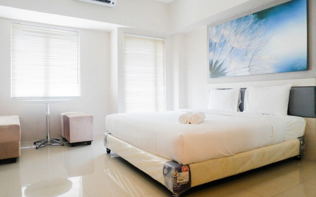 Lavish Studio Apartment with Mall Access at Supermall Mansion