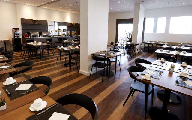 Tulip Inn Itaguai