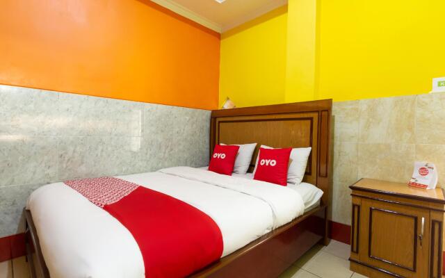 OYO 3727 Homestay Gayatri Sawojajar