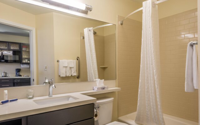 Candlewood Suites Midwest City, an IHG Hotel