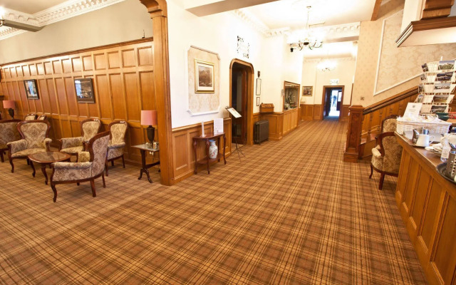 Duke Of Gordon Hotel