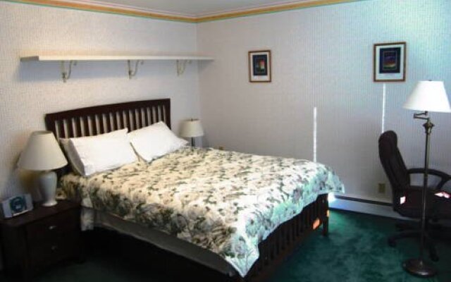 Golden Umbrella Bed and Breakfast