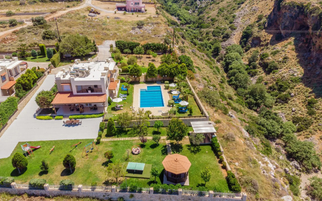 Knossos Estate Villas
