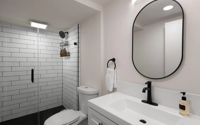 Magnuson Hotel Papago Inn