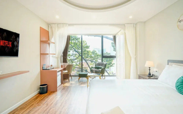 Sazi Hotel - Bui Thi Xuan