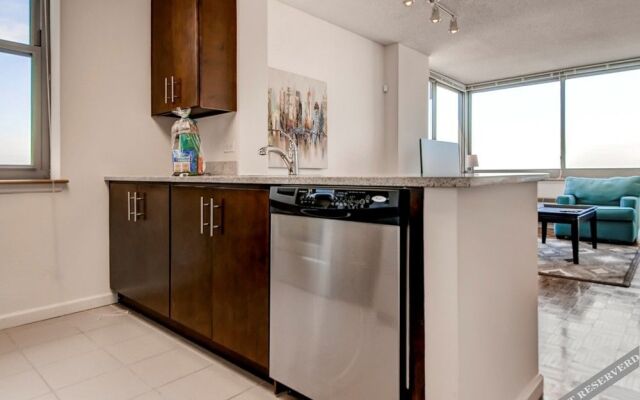 Global Luxury Suites at Raritan