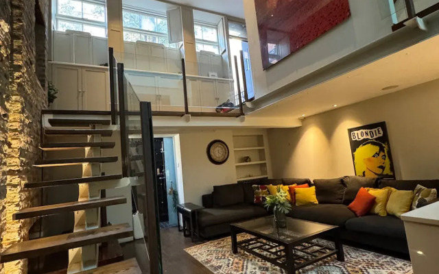 Covent Garden House, 4-bed, Sleeps 10