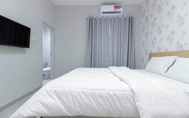 Kayuringin Residence