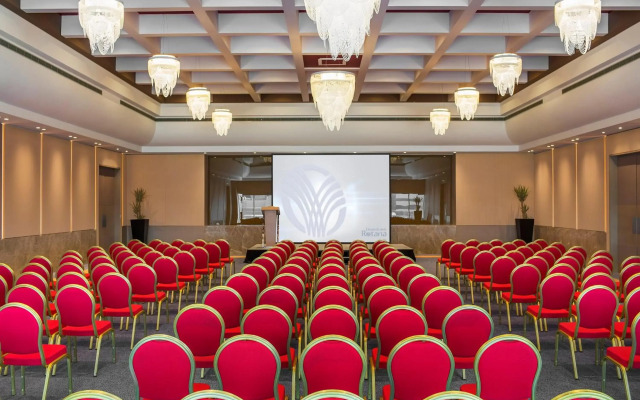 Downtown Rotana Hotel