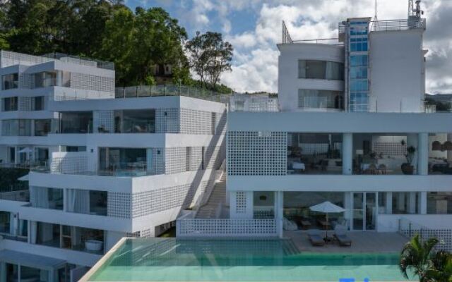 Secret Field · Shenzhen Kamakura Maze Reef Sea View Hotel