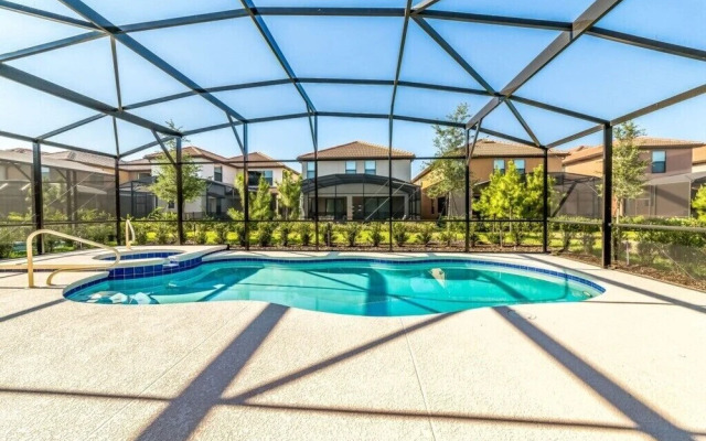 6-Bedroom Villa in Davenport 5377OA