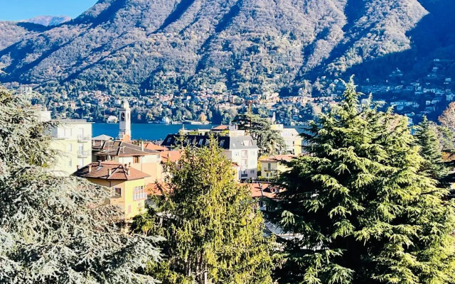 BELLA CERNOBBIO - my suite in the center