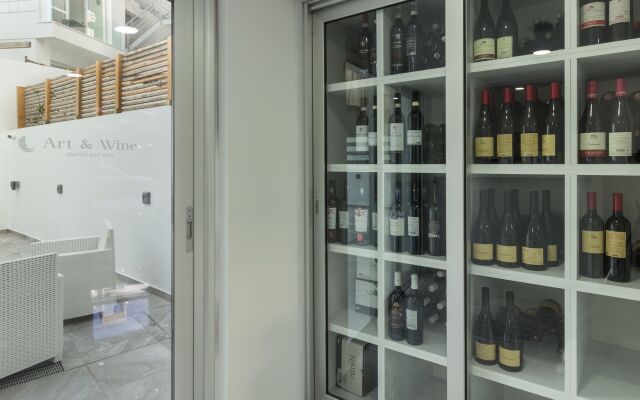 Art & Wine Boutique Hotel