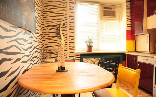 Zebra Hostel & Tours
