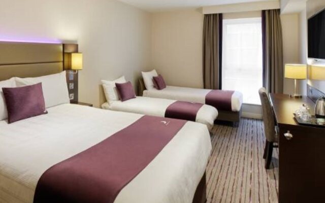 Premier Inn Liverpool - Roby