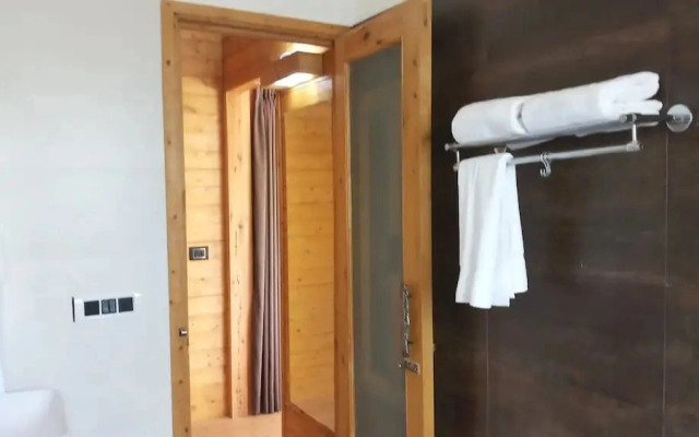 Clarks Exotica Nature Resort Rajgarh (Solan)