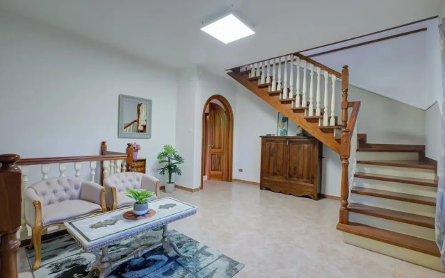 Villa Oasi With Private Pool