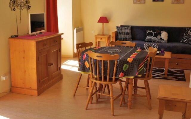 Logement n202 4pers face aux Thermes