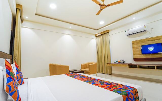 Fabhotel Easy Nest