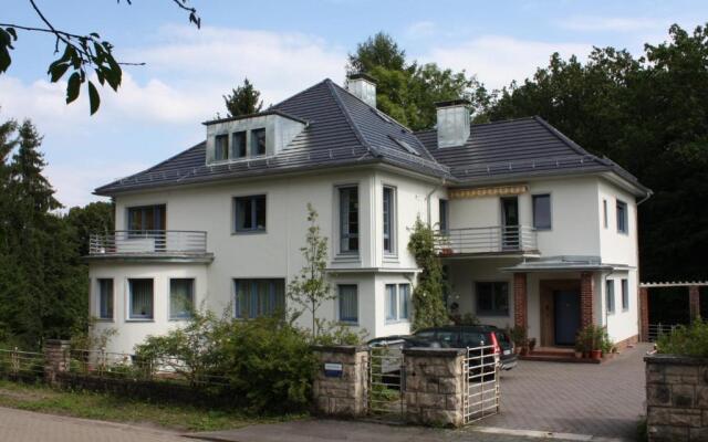 Villa Brodthage, App. 1