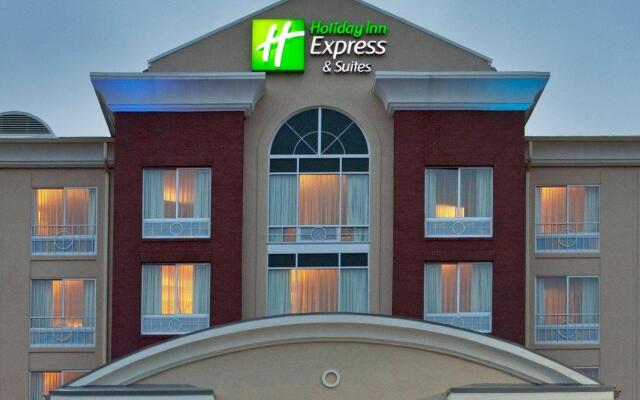 Holiday Inn Express Hotel & Suites Spartanburg-North, an IHG Hotel