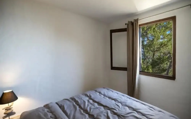 Cozy Villa for 6 in Porto-vecchio
