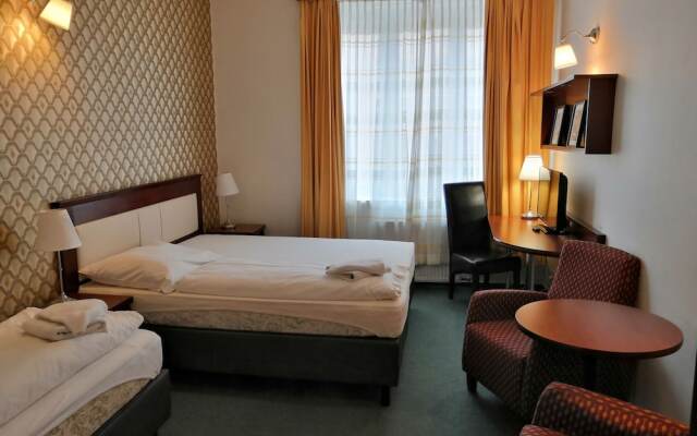 Elen's Hotel Arlington Prague