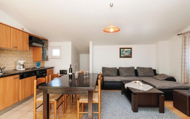 Amazing Apartment in Sv.filip i Jakov With 2 Bedrooms