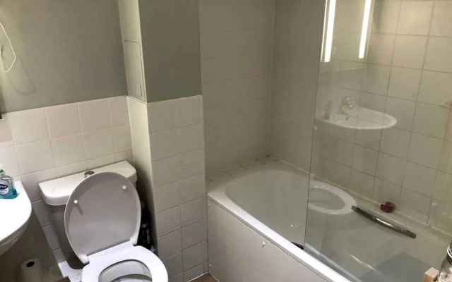 Cheerful 1 Bedroom Apartment in Camden