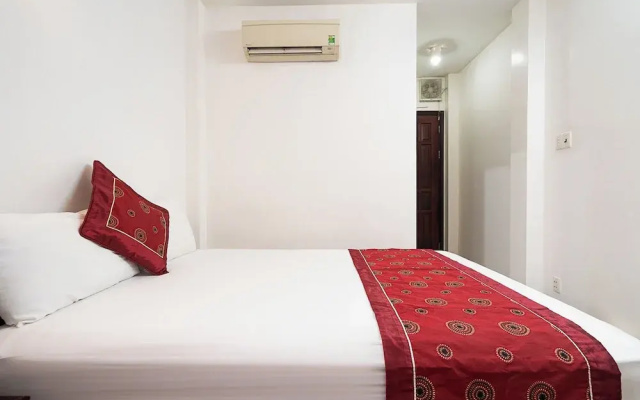 Collection O Dinh Dinh Hotel - Near Tan Son Nhat Airport