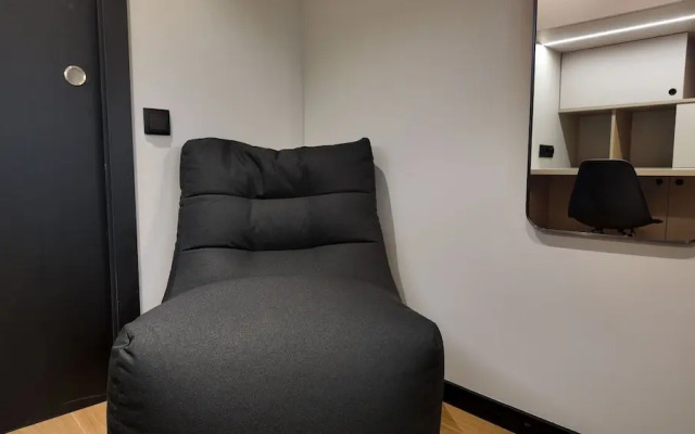 BLAU Student Housing & Language Academy