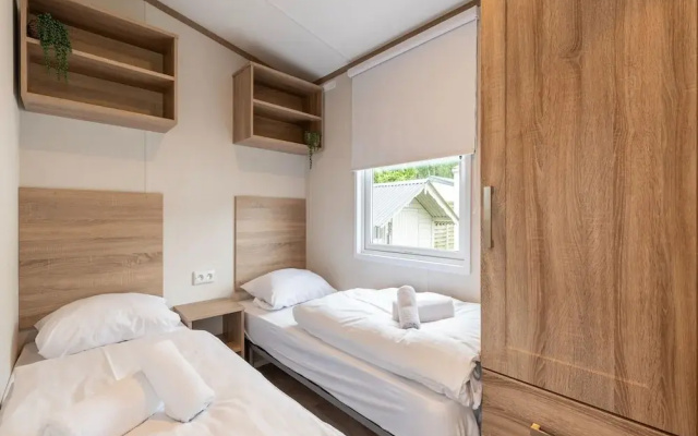 Chalet in De Haan Near Sandy Beaches