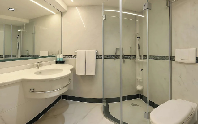 Nile Cruise Royal Queen 2 Every Wednesday from Aswan 3 nights and every Saturday from Luxor 4 nights